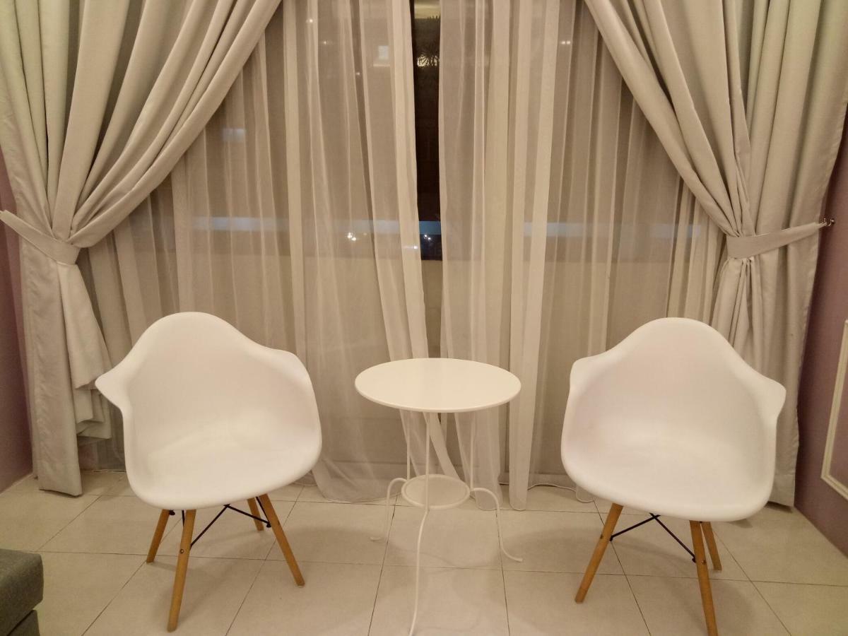 Sky Purple @Ch Apartment Тана Рата Екстериор снимка